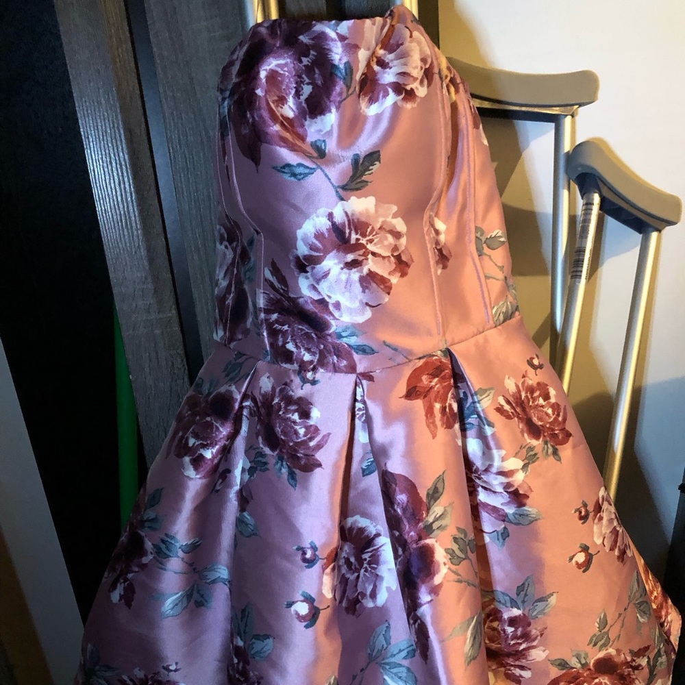 Beautiful fashion nova flower type dress